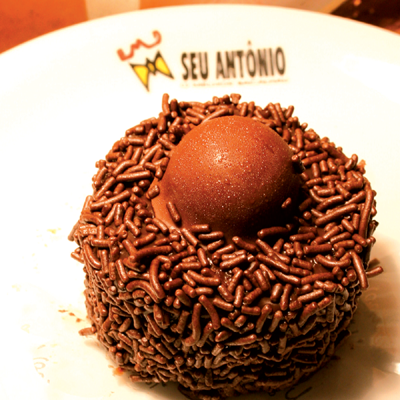 Torta de Brigadeiro, Limão, Ferrero Rocher, Coco ou Banana