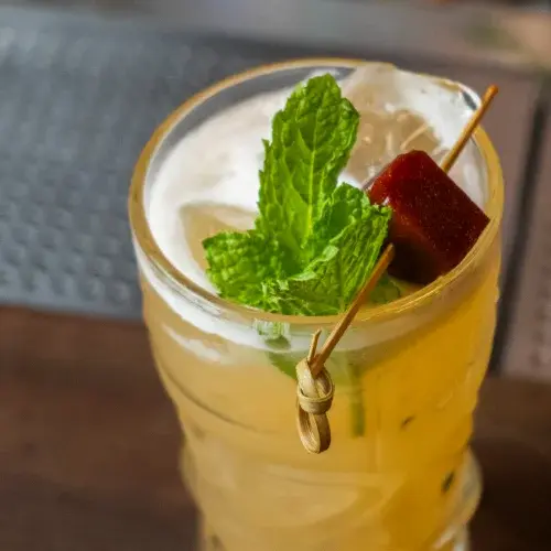 DRINKS AUTORAIS 