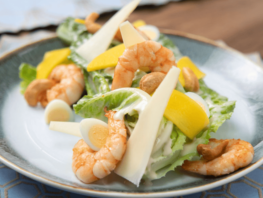 SALADA CAESAR COM CAMARÃO 