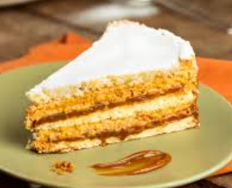 FATIA DE BOLO BEM CASADO